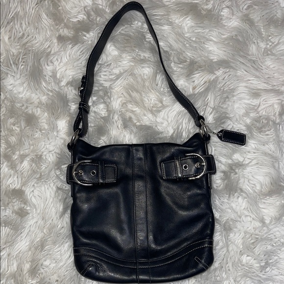 A slouchy hobo- bucket style slim style shoulder bag in Black leather - Picture 2 of 7